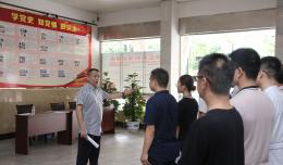 欽州市二醫(yī)院黨委對全院各黨支部創(chuàng)衛(wèi)主題黨日活動開展成果進行檢查